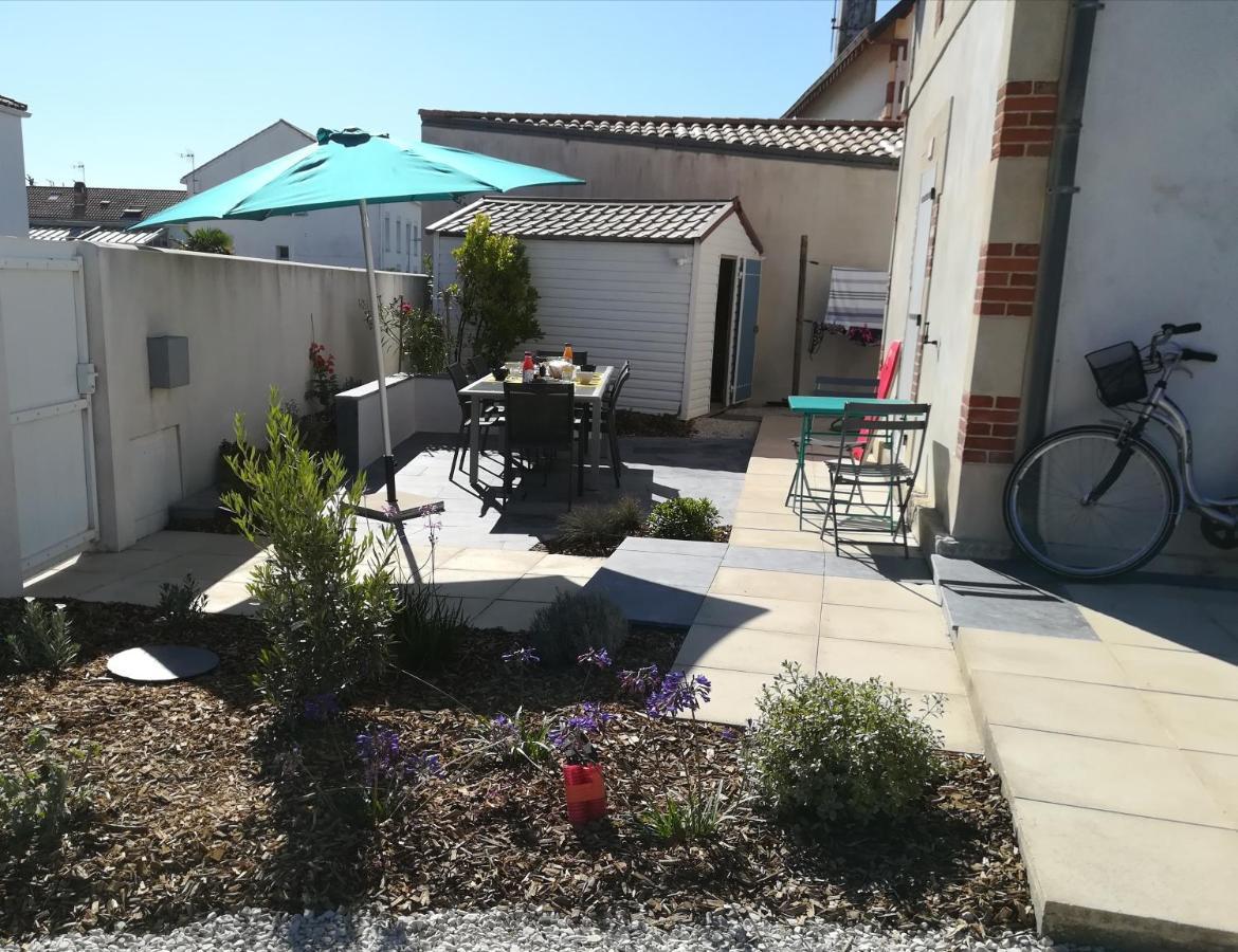 Gite Les Balises- Babord-Maisons De Bord De Mer Avec Spa -Saint Gilles Croix De Vie - 27 Avenue Notre Dame エクステリア 写真